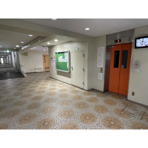 ロビー