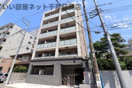 ウィスタリアコートの外観画像