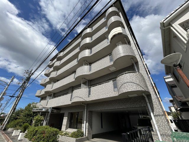ラ・ルミエールの外観画像