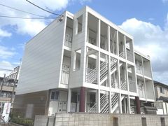 レオパレスグリーンヒルズの外観画像