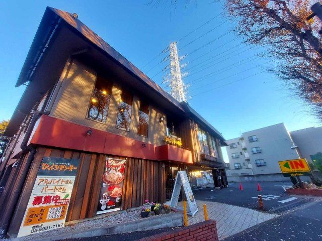 近くに施設あり