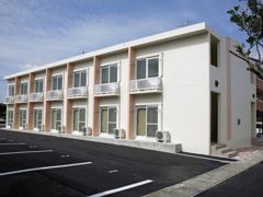 レオパレスうるまの外観画像