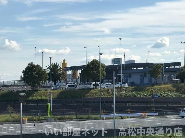 近くに施設あり