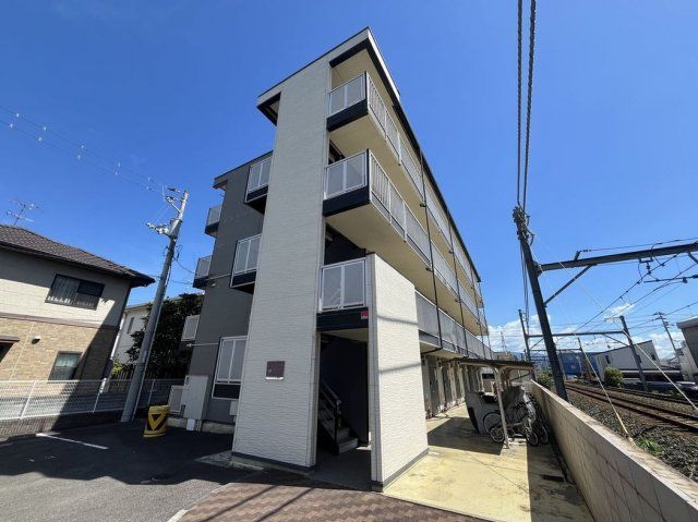 レオパレス松山保免の外観画像