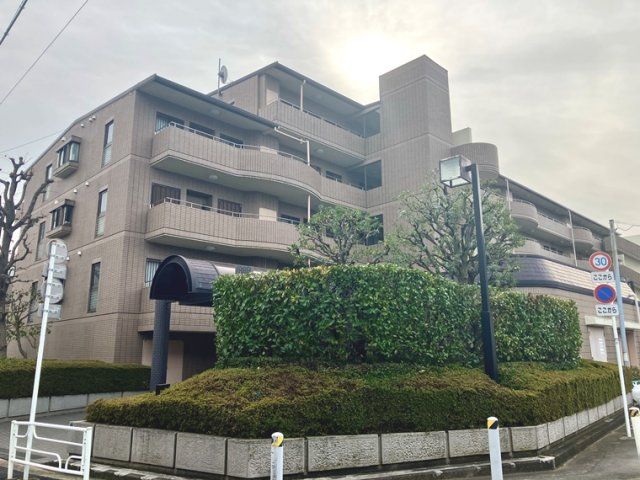 ル・アール大倉山リーブルテラスの外観画像