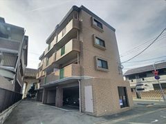 レフィナードヴィラージュの外観画像