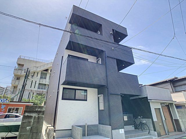 プログレス丸山の外観画像