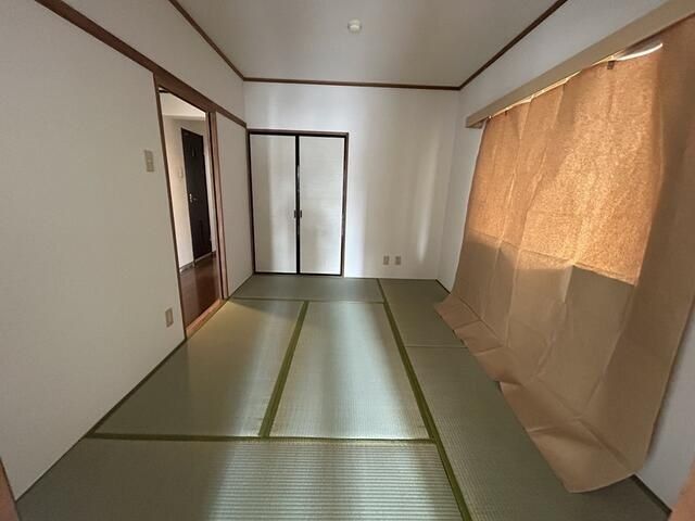 ベッドルーム