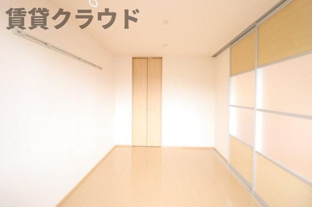 ベッドルーム
