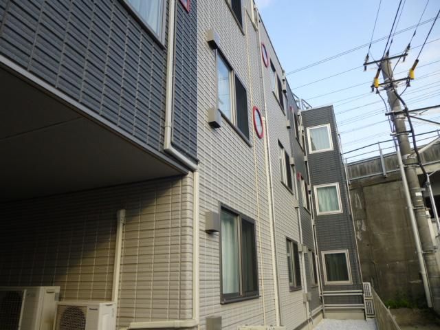 プレジャデス-21の外観画像