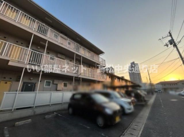 リーフコート宇多津の外観画像