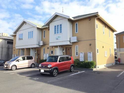 シャン・ド・フルール B棟の外観画像