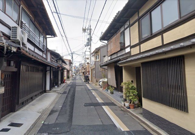 近くに施設あり