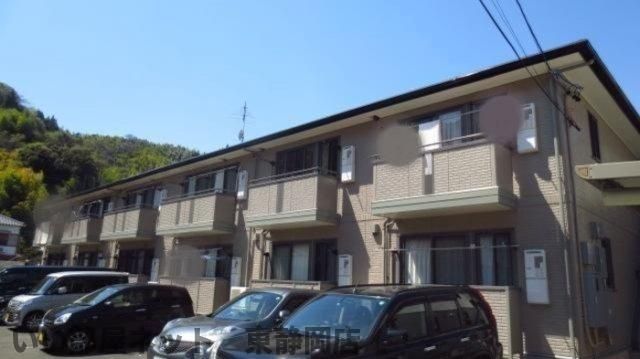 イースターの外観画像