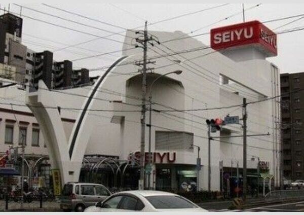 近くに施設あり