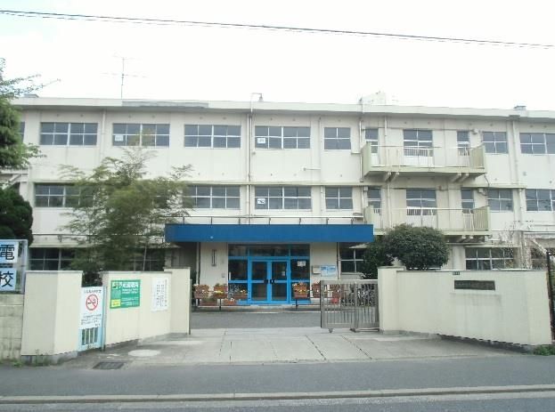 北九州市立城野小学校(610m)