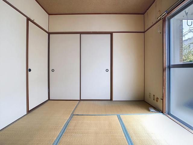 ベッドルーム