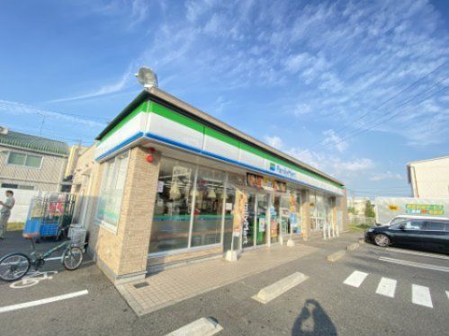 ファミリーマート 守山瀬古一丁目店(コンビニ)まで714m