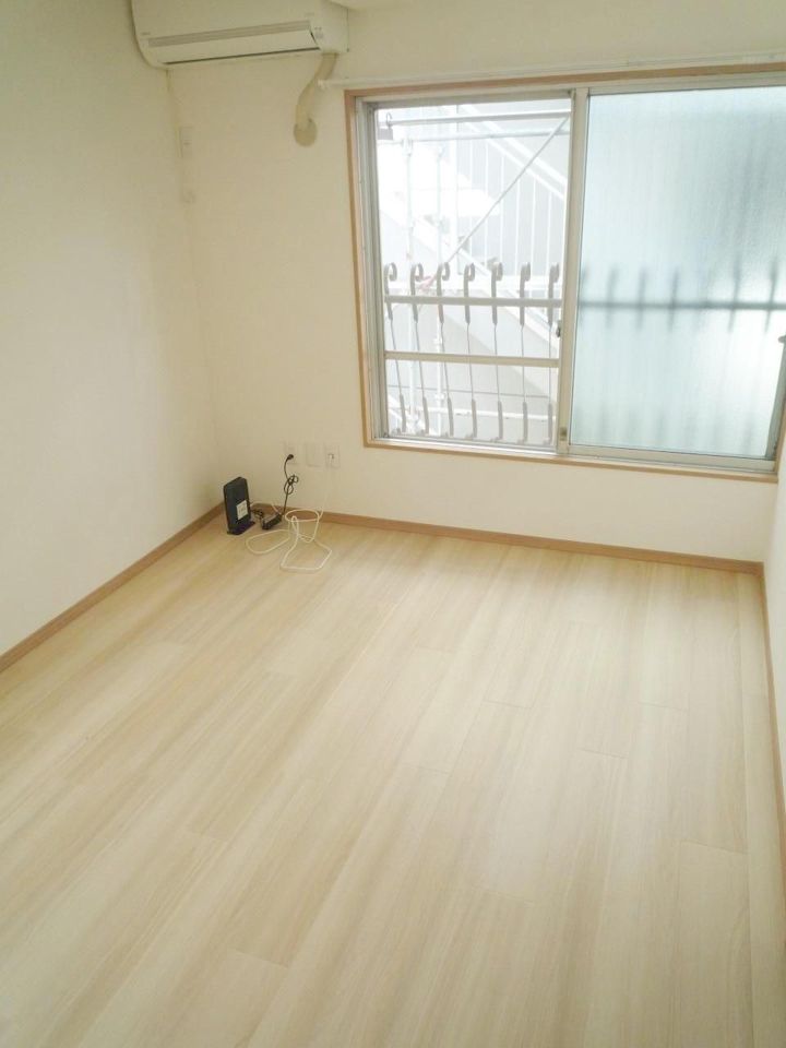 ベッドルーム