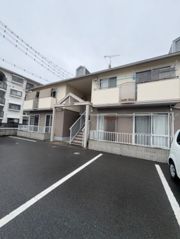 ファミーユ三宅の外観画像