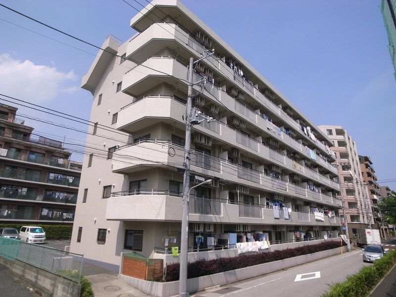マンション・カネイの外観画像