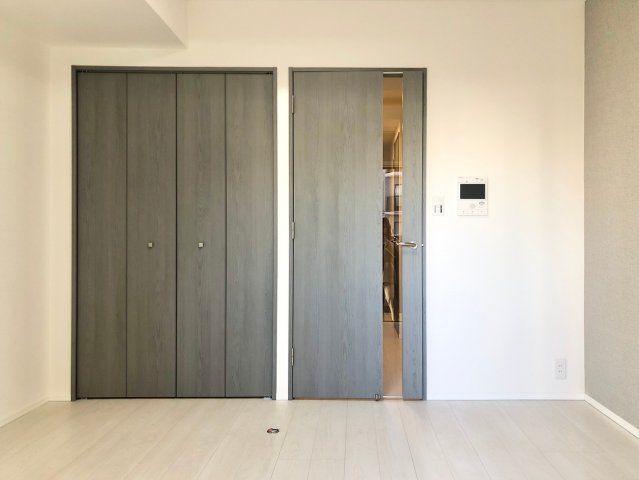ベッドルーム