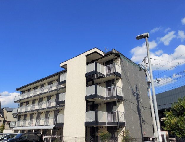 レオパレストルテューの外観画像