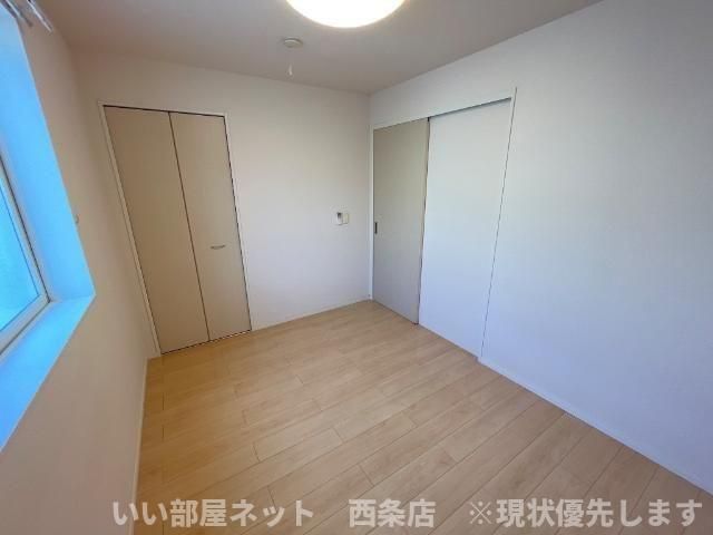 ベッドルーム