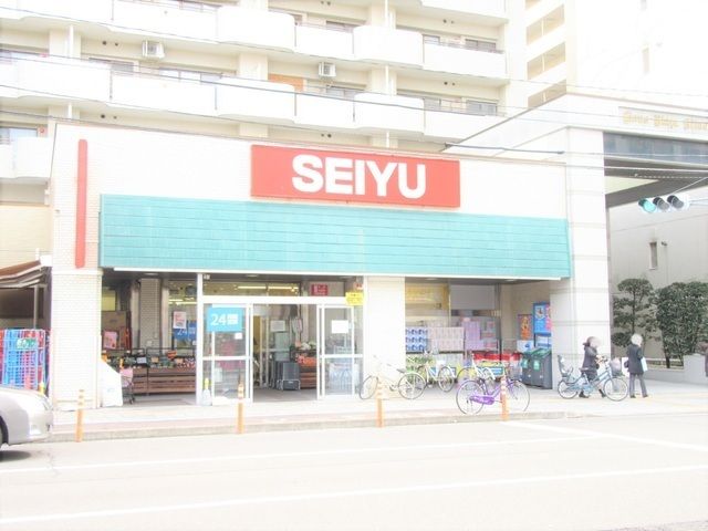 近くに施設あり