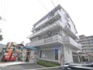 金鶏町郵便局ビルの外観