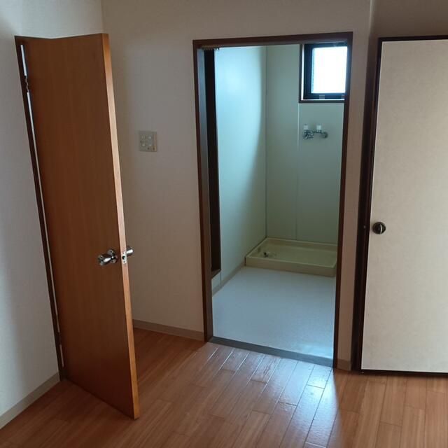 ベッドルーム