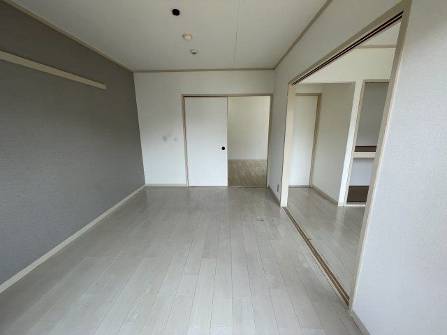 ベッドルーム