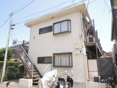 シャトン三山の外観画像
