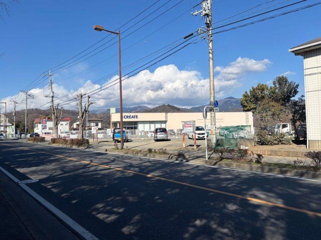 近くに施設あり