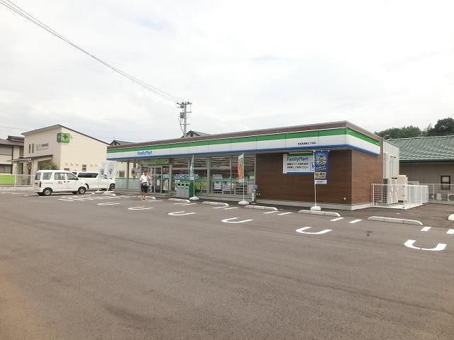 ファミリーマート/若松高須東三丁目店 (140m)