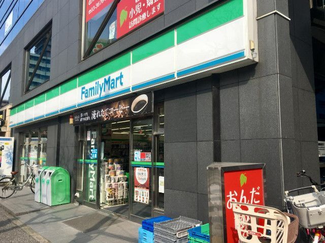 近くに施設あり