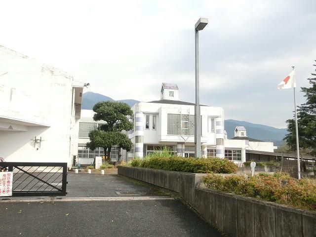 直方市立福地小学校(1770m)