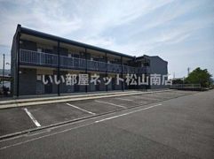 レオパレスサンタローザの外観画像