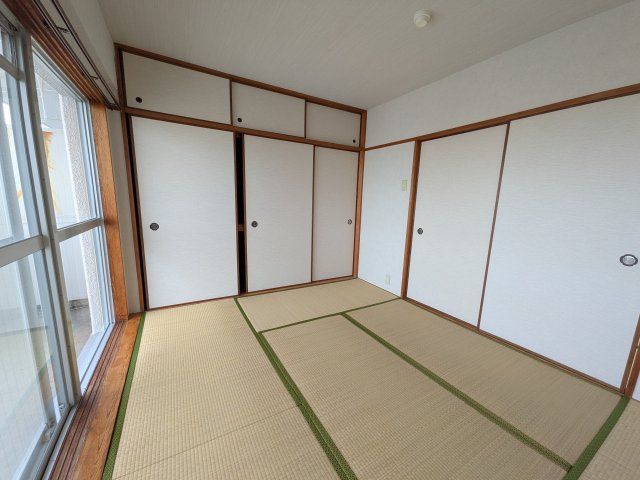 ベッドルーム