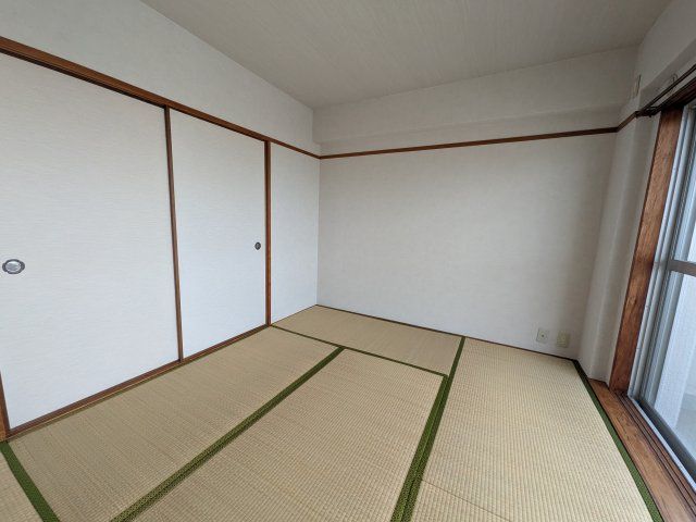 ベッドルーム