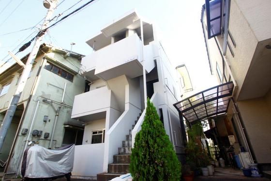 エコービルの外観画像