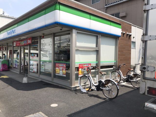 近くに施設あり
