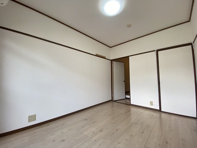 ベッドルーム
