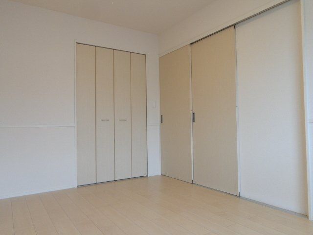 ベッドルーム