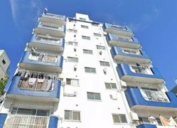 渡部ハイツの外観画像