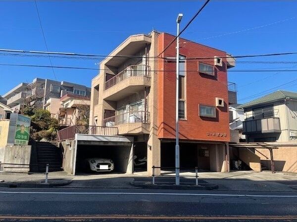 コーポゾンネの外観画像
