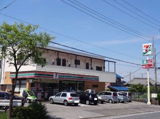 セブンイレブン市原藤井店まで300m