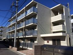 レオパレスパルコートFの外観画像