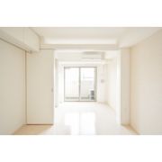 SERENiTE本町refletの間取り画像
