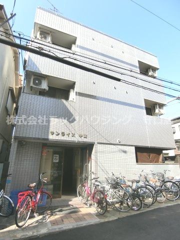 サンライズ中宮の外観画像